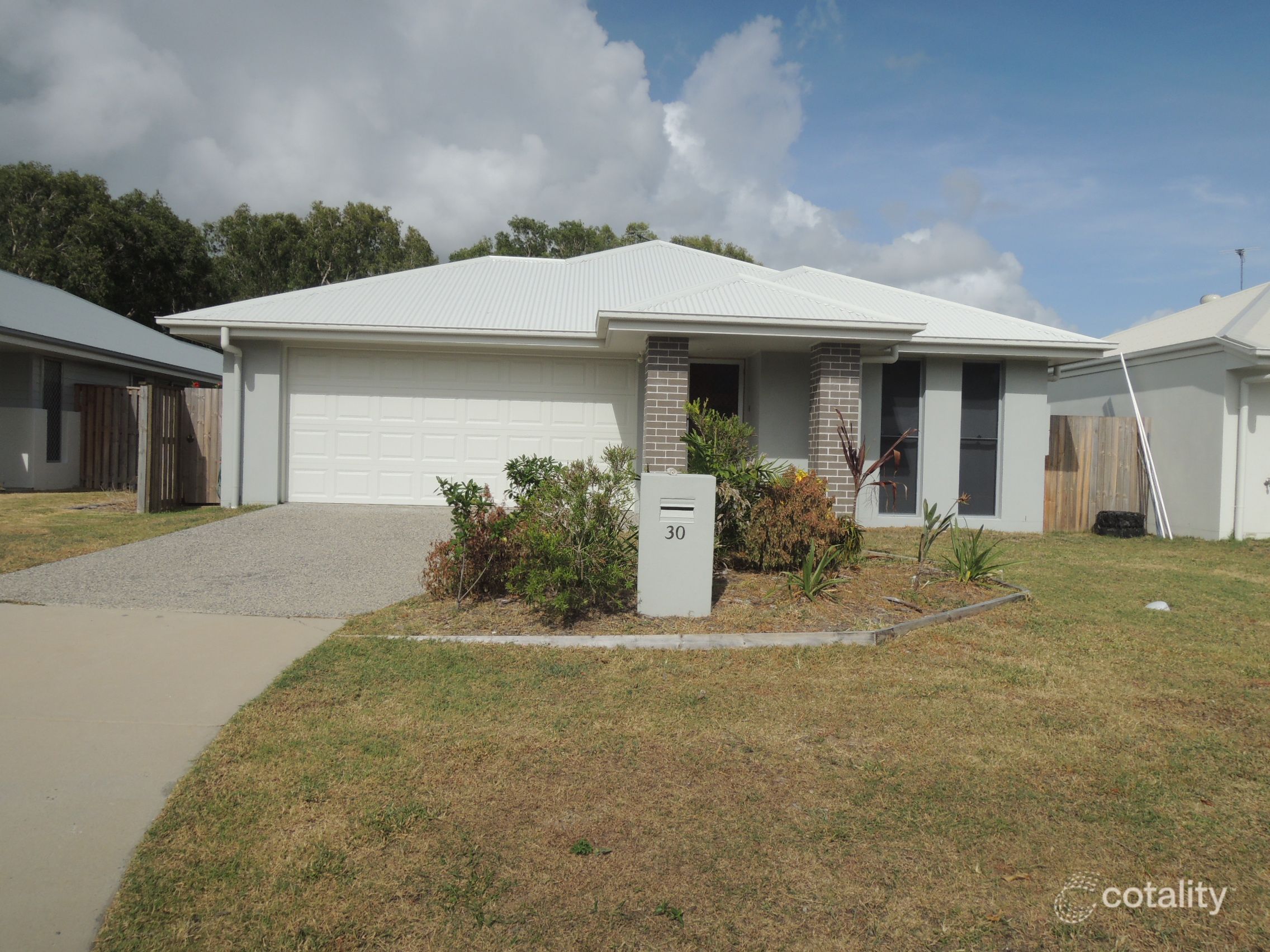 30 Warilla View, Blacks Beach, QLD 4740