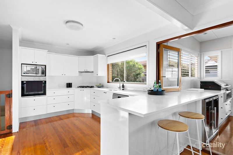 14 Geraldine St, Wavell Heights, QLD 4012