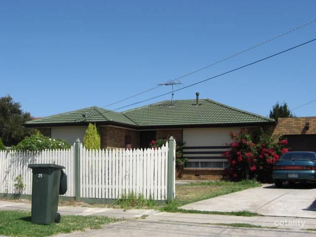 25 Tollhouse Rd, Kings Park, VIC 3021