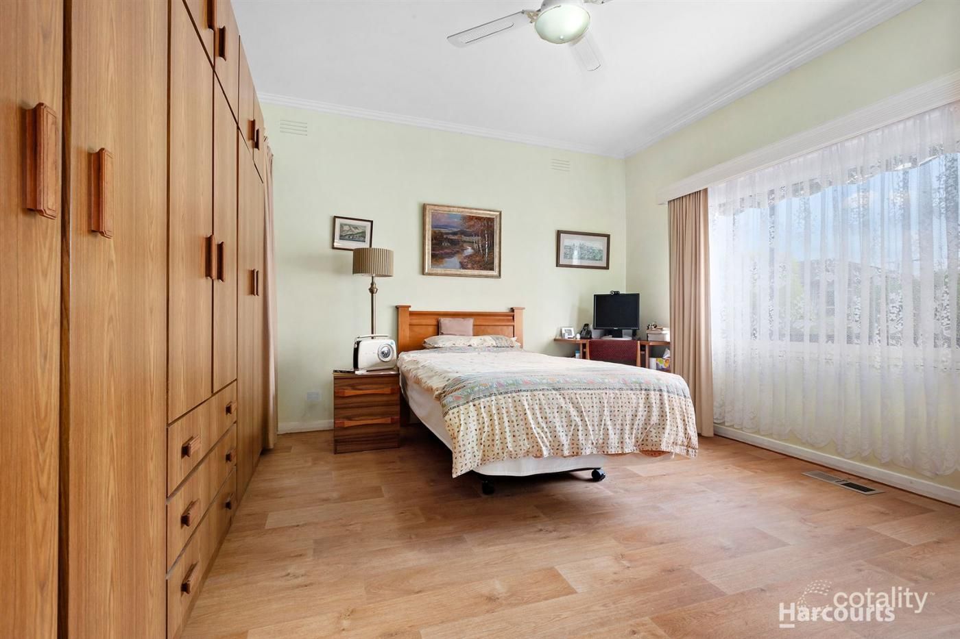 18 Archibald Cres, Warragul, VIC 3820