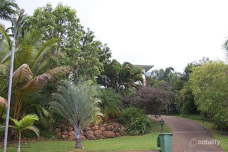 26 Finch St, Bayview Heights, QLD 4868