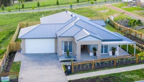 8 Caroline Ave, Bowral, NSW 2576