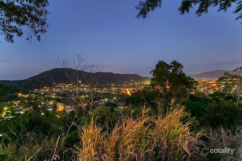 32 The Peak Rd, Brinsmead, QLD 4870