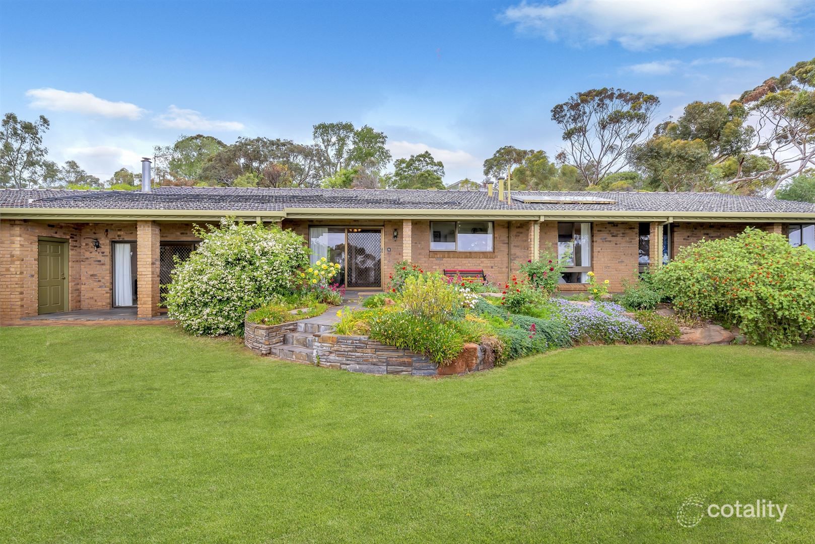 10 Mcbeath Dr, Skye, SA 5072