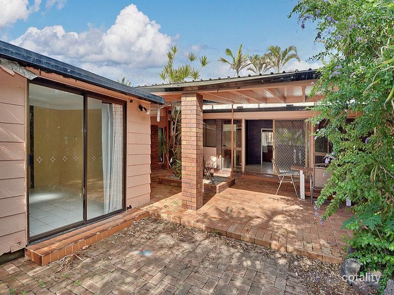 36 Oceanic Dr, Warana, QLD 4575