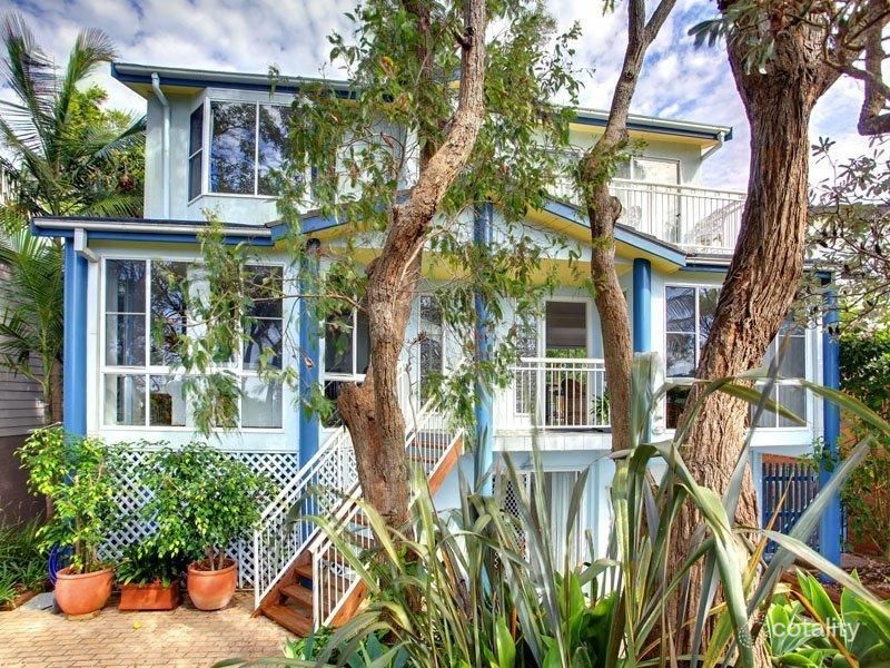 18 Warren Ave, Avoca Beach, NSW 2251