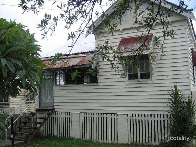 8 Alma St, Gympie, QLD 4570