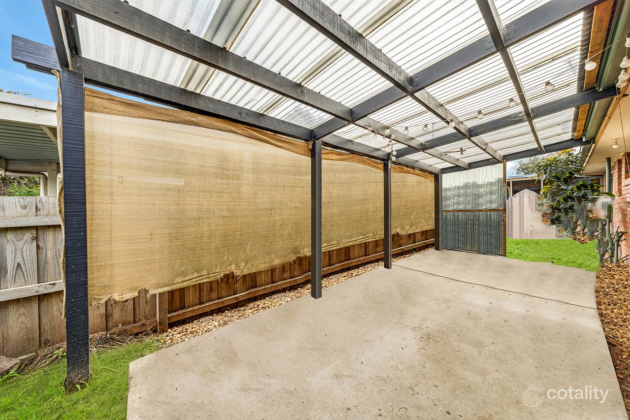 1/17 Darnley Dr, Skye, VIC 3977