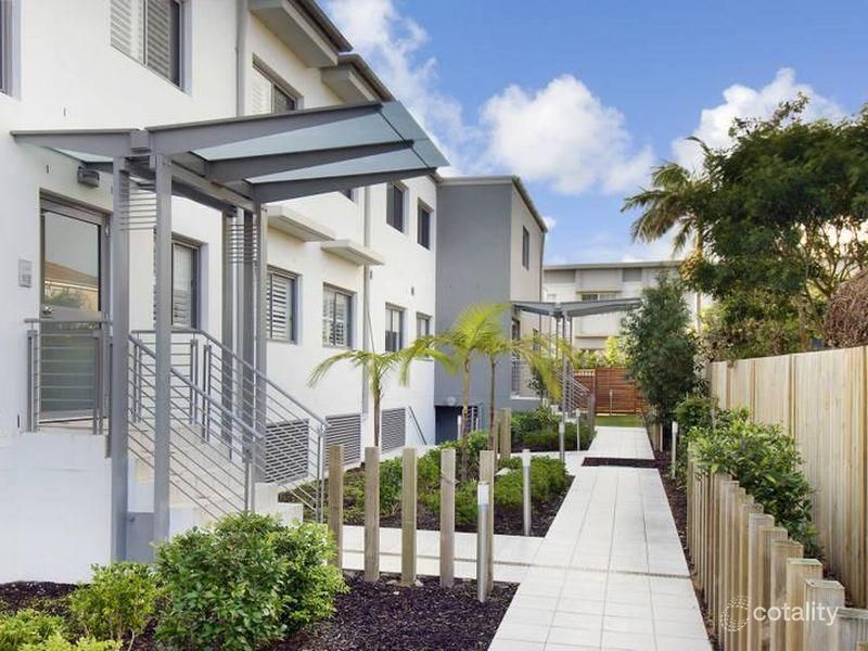 1/53-55 Lagoon St, Narrabeen, NSW 2101