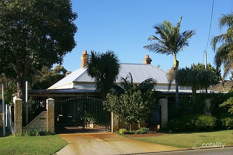 126 Queens Rd, South Guildford, WA 6055