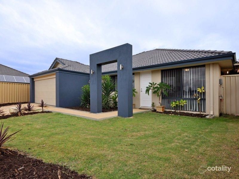 31 Exmouth Dr, Butler, WA 6036