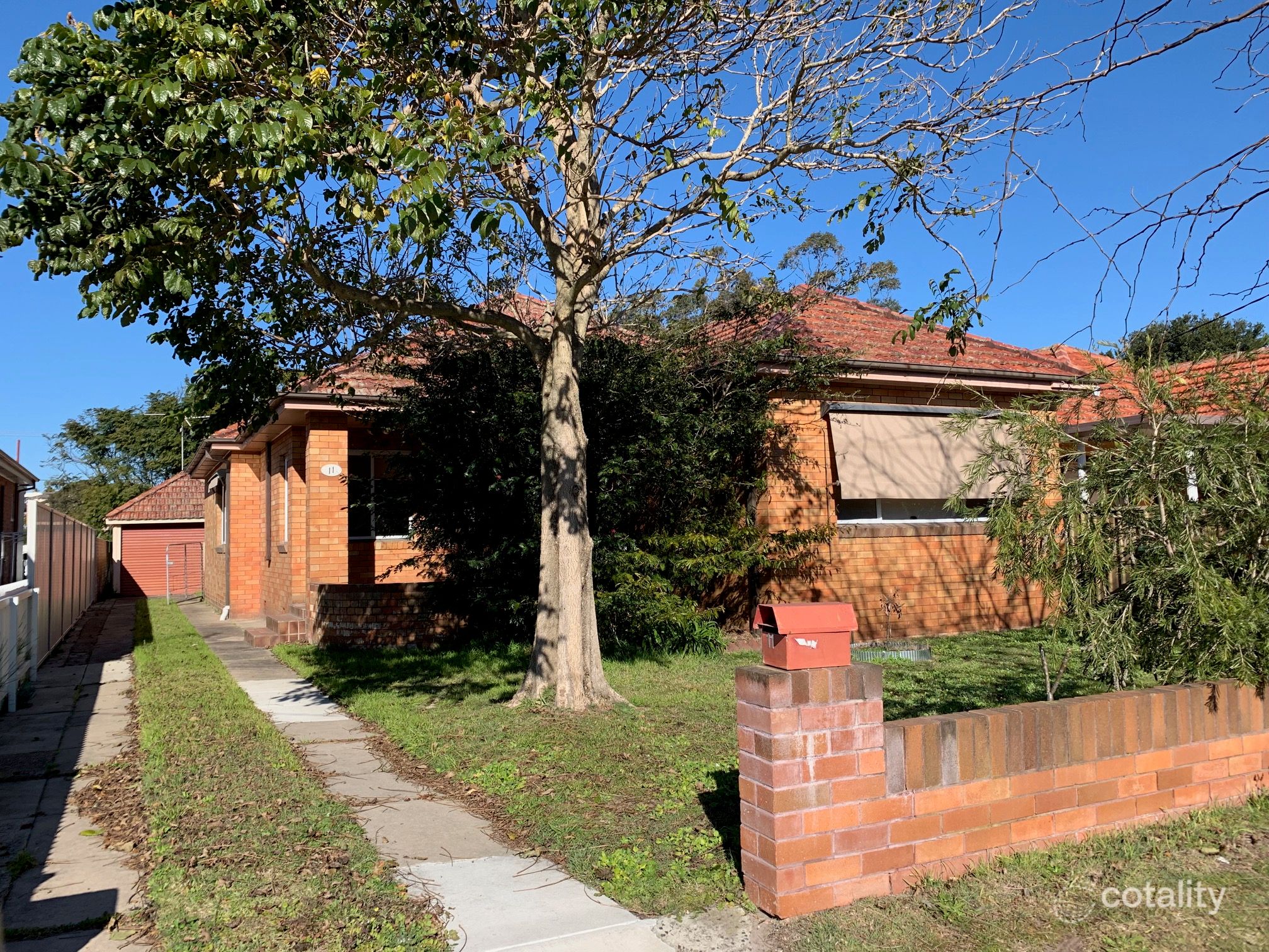 11 Hibberd St, Hamilton South, NSW 2303