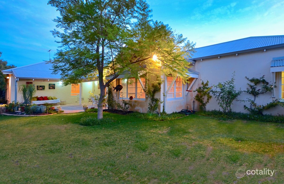 11 Federal St, Cottesloe, WA 6011