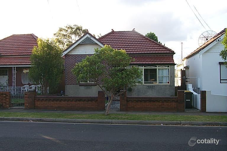 13 Smallwood Ave, Homebush, NSW 2140