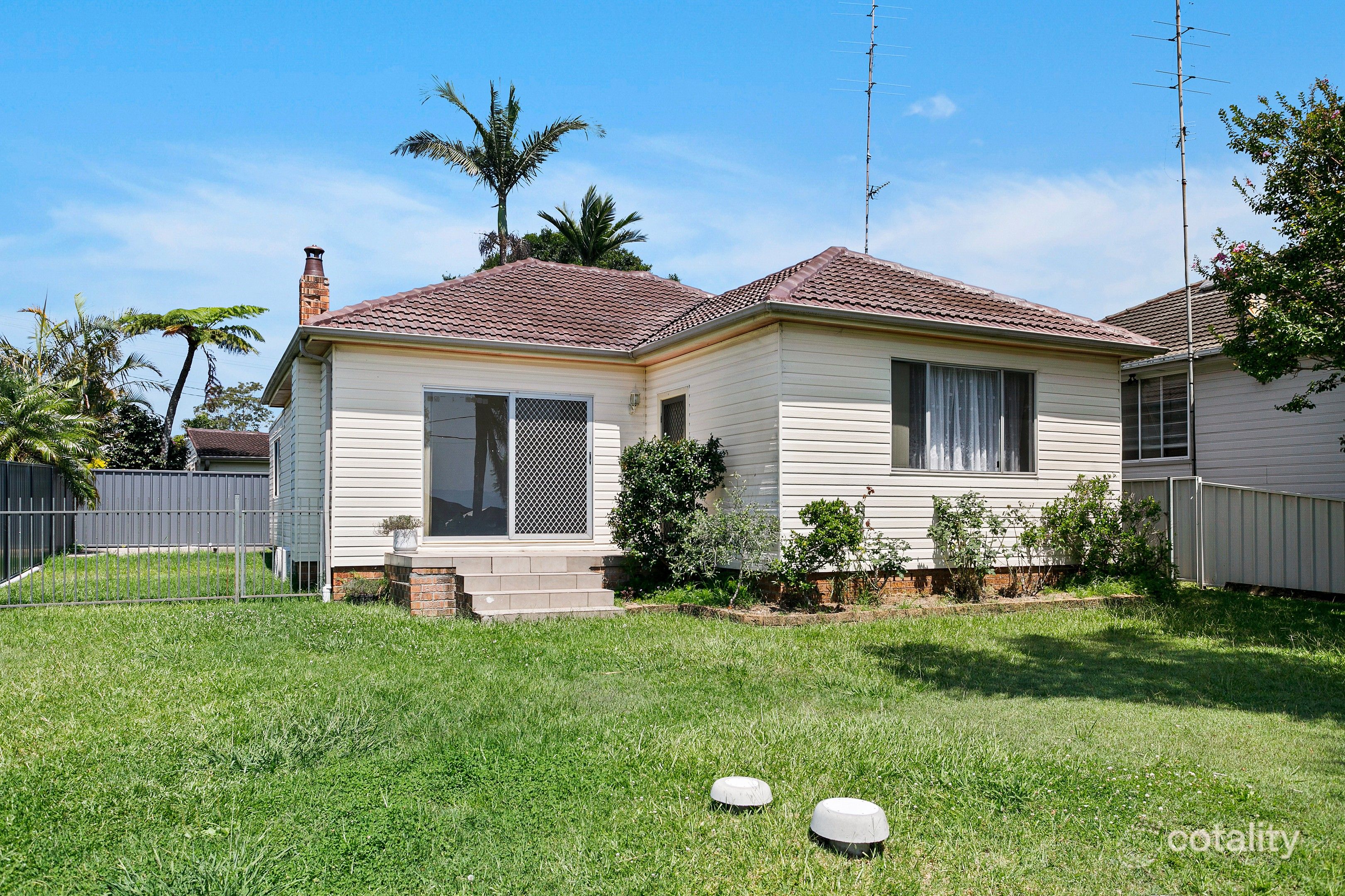 46 Horsley Rd, Oak Flats, NSW 2529