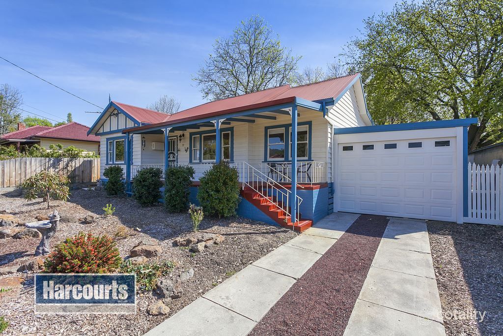 37 Churchill Way, Kilsyth, VIC 3137