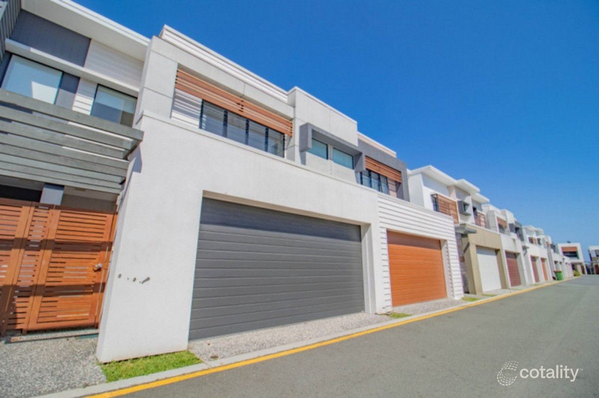 55/42 Stadium Dr, Robina, QLD 4226