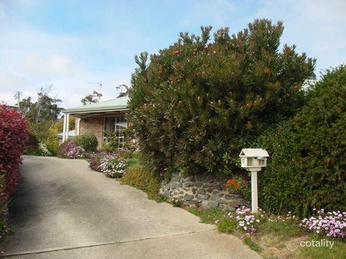 17 Beverley Hills Rd, Newstead, TAS 7250