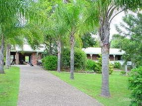 4 Kentucky Cres, Oxenford, QLD 4210