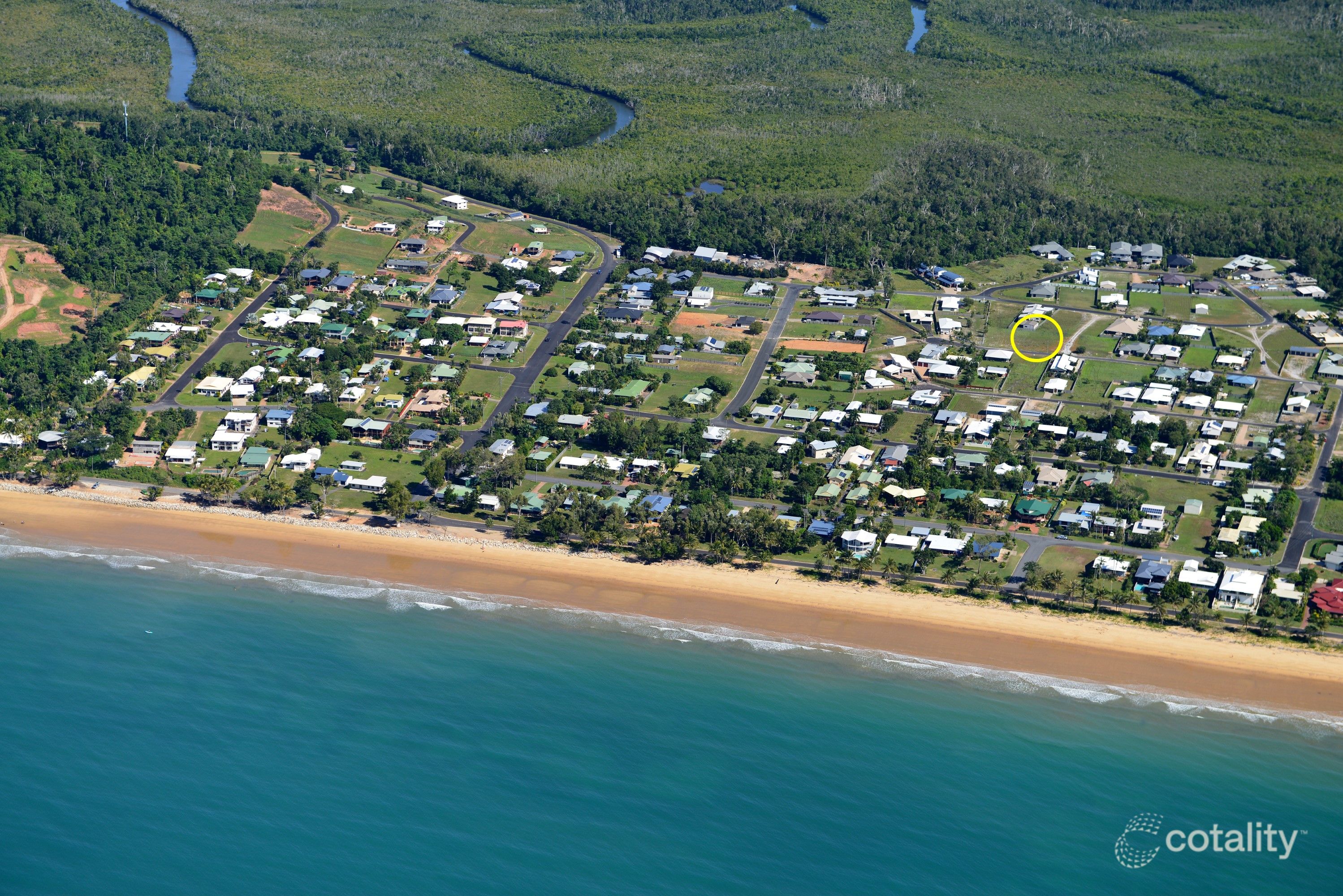 48 Midshipman St, South Mission Beach, QLD 4852