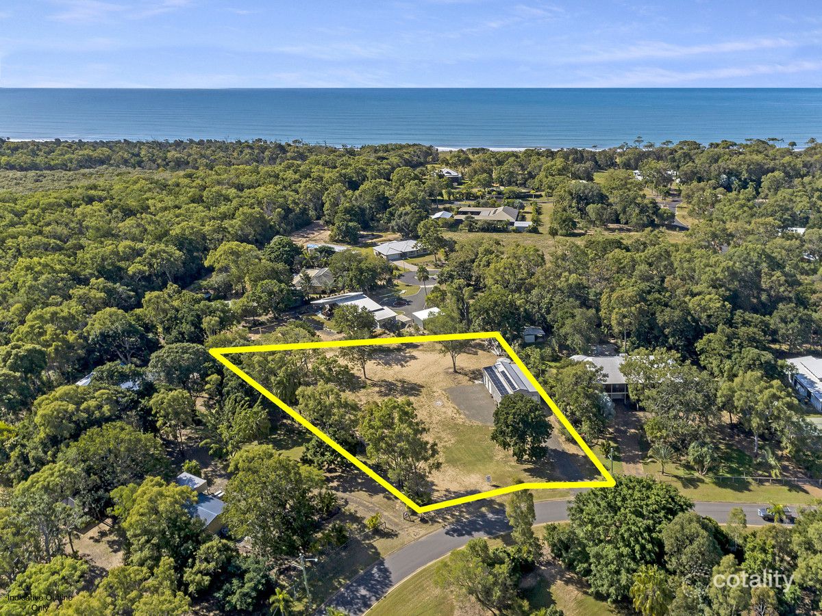 20 Kingfisher Cres, Moore Park Beach, QLD 4670