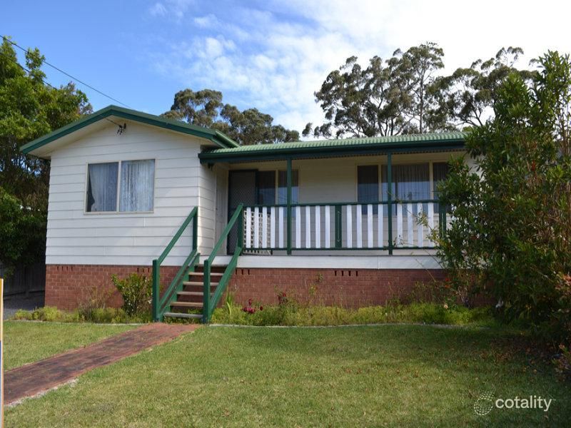 16 Winn Ave, Basin View, NSW 2540