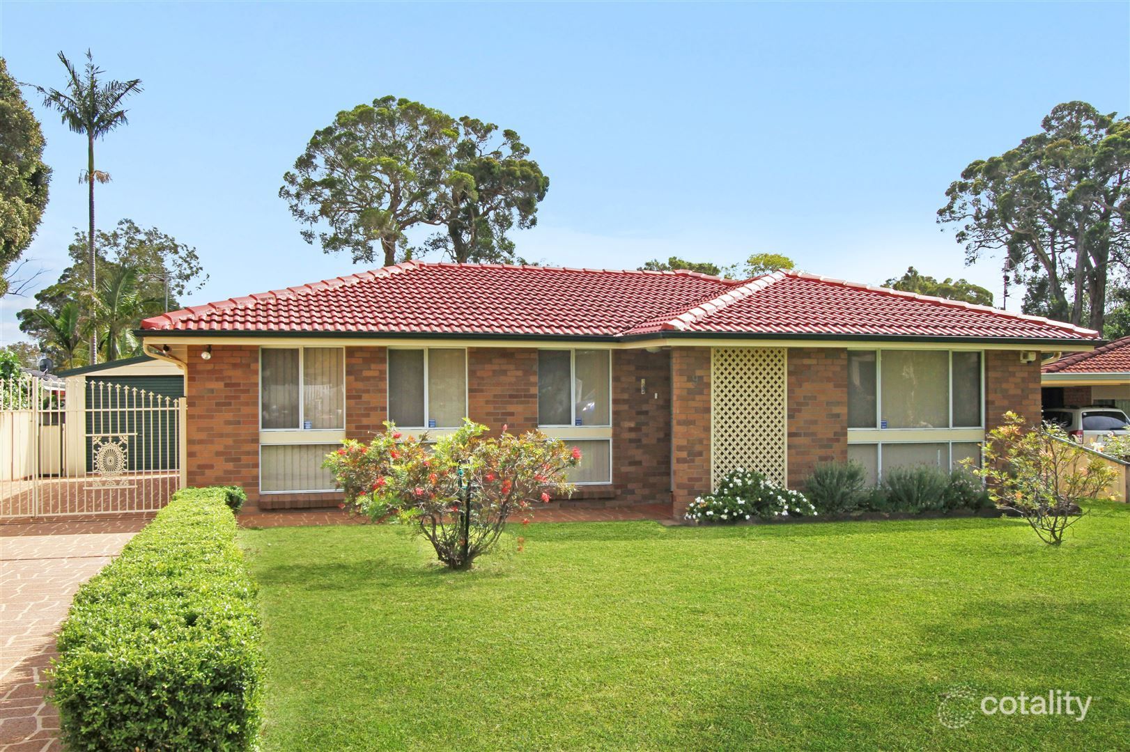 9 Long Pl, Avondale, NSW 2530
