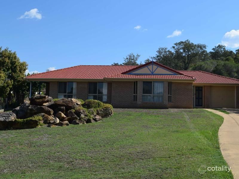40 Barbour St, Esk, QLD 4312