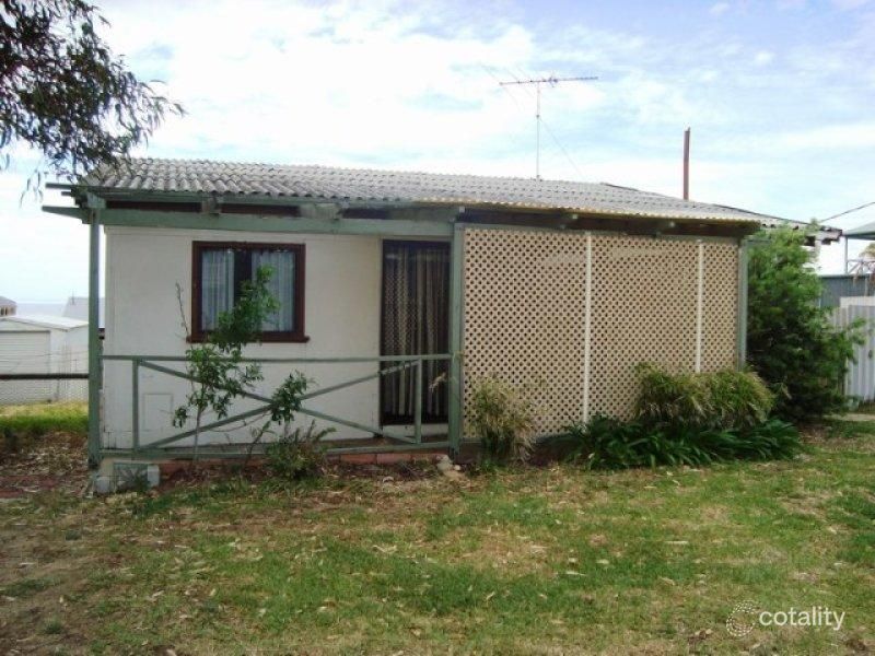 8 Cooranga Rd, Falcon, WA 6210