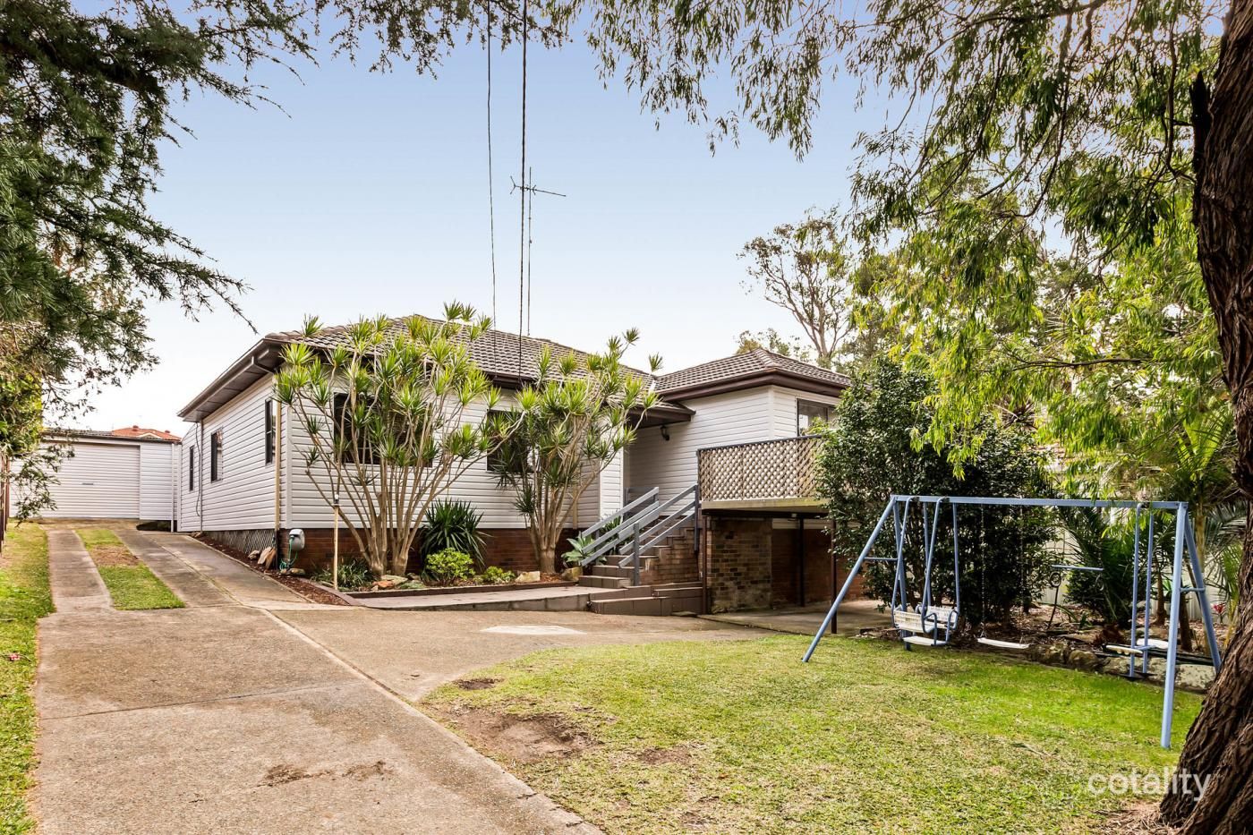 3 Loftus Ave, Loftus, NSW 2232