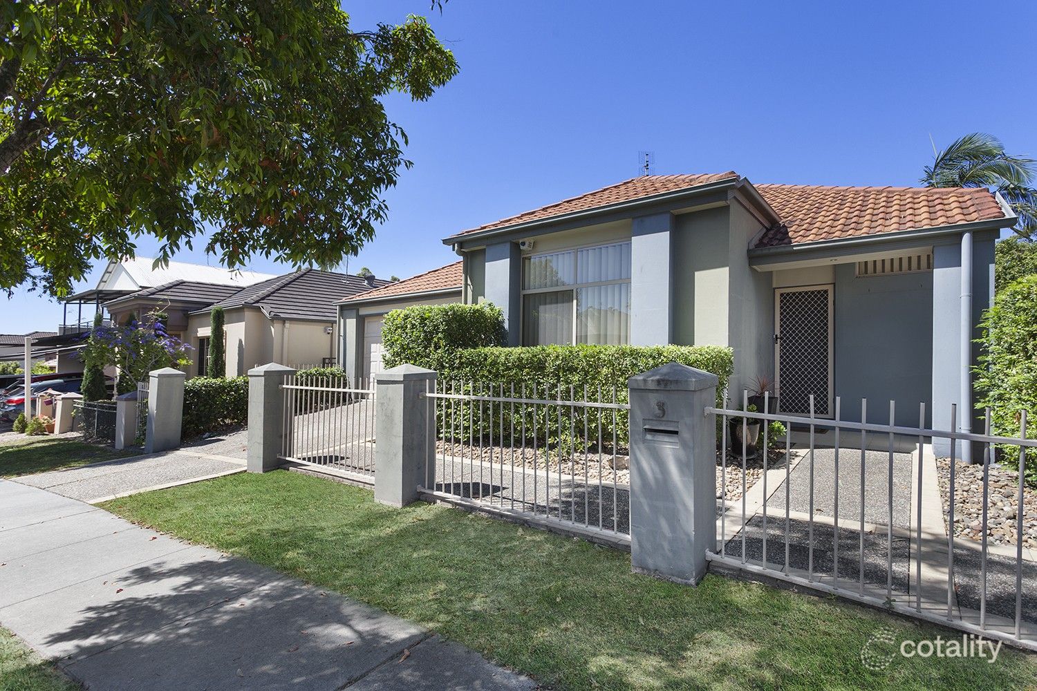 3 Avellino Dr, Varsity Lakes, QLD 4227