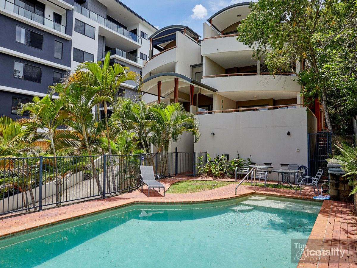 1/28 Norman Cres, Norman Park, QLD 4170