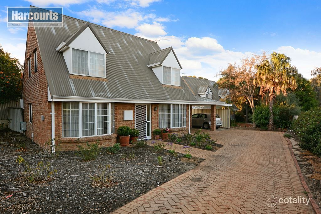 8a Dillon Gld, Joondalup, WA 6027