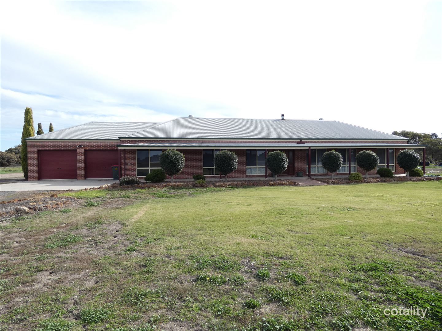 64 Walnut Ave, Horsham, VIC 3400