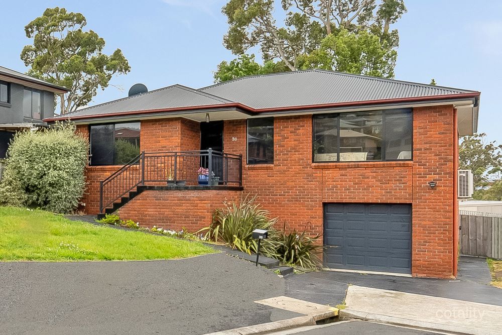 38 Eclipse Rd, Austins Ferry, TAS 7011
