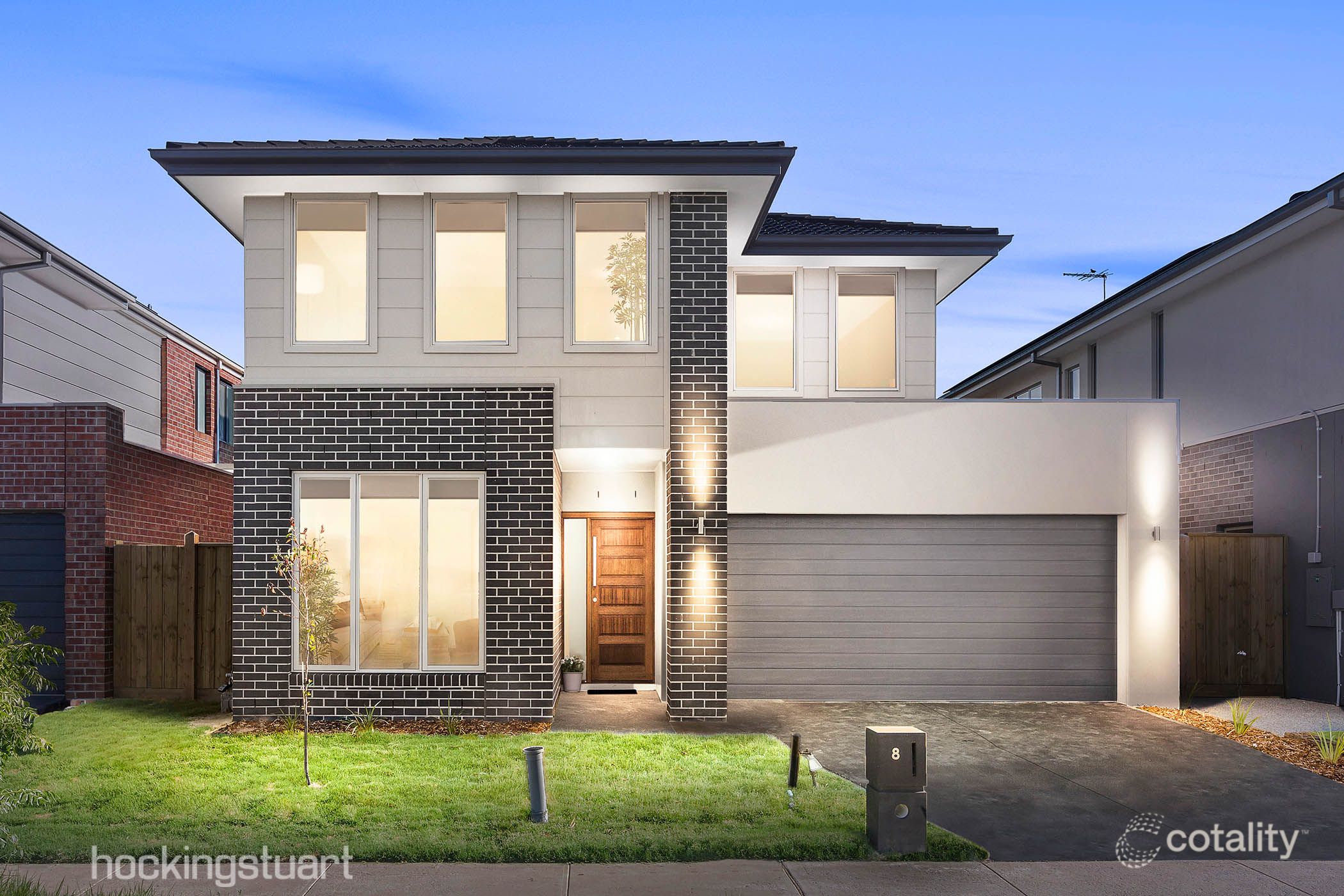 8 Roundhay Cres, Point Cook, VIC 3030