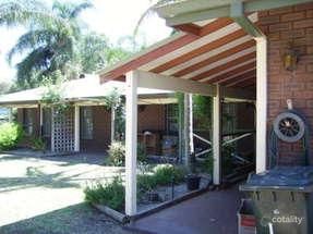 17 Berkshire Rd, Forrestfield, WA 6058