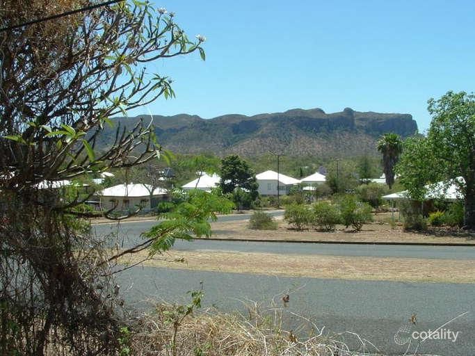 36 Wood St, Springsure, QLD 4722