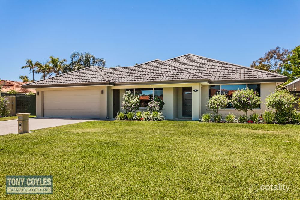26 Bulrush Dr, Bibra Lake, WA 6163