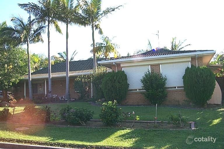 15 Pinkwood Dr, Ashmore, QLD 4214