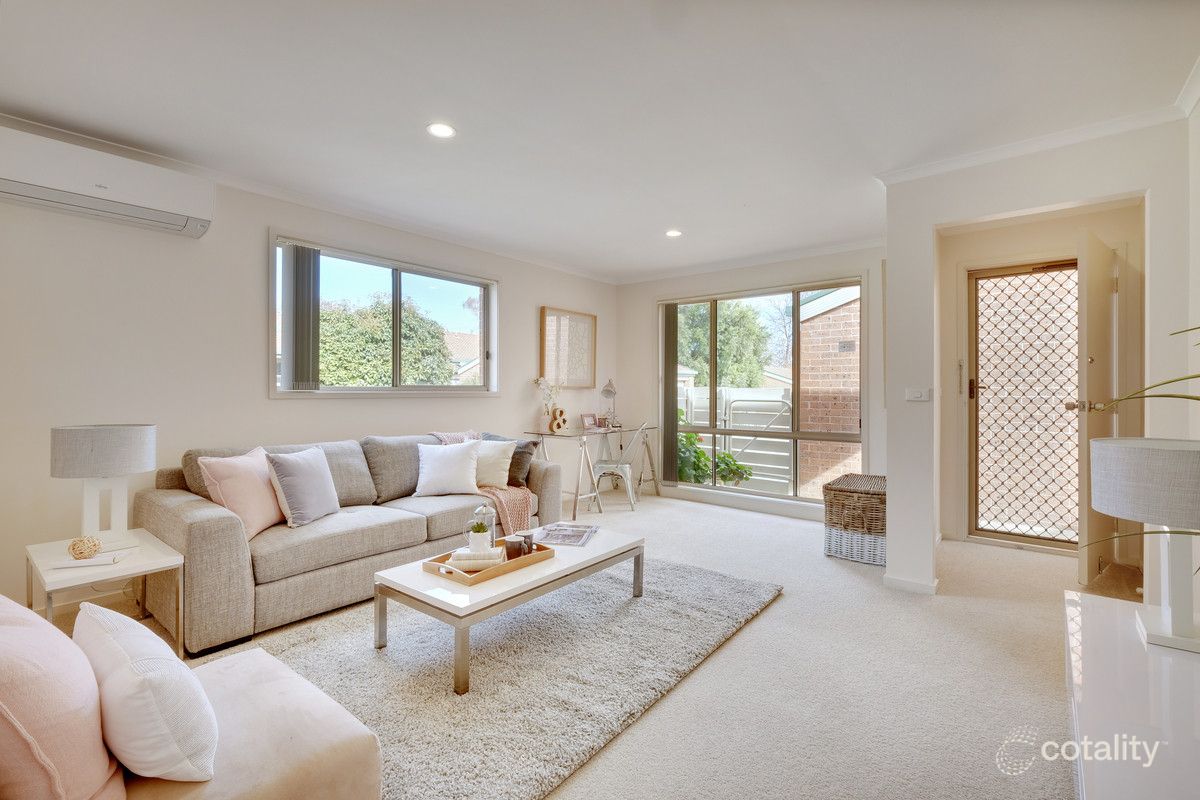 10/70-76 Madigan St, Hackett, ACT 2602
