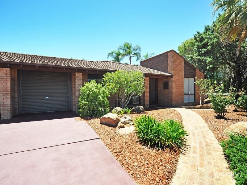 4b Field St, Kingsley, WA 6026