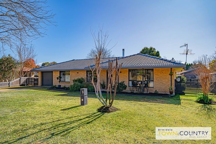 5 Cynthia Cres, Armidale, NSW 2350