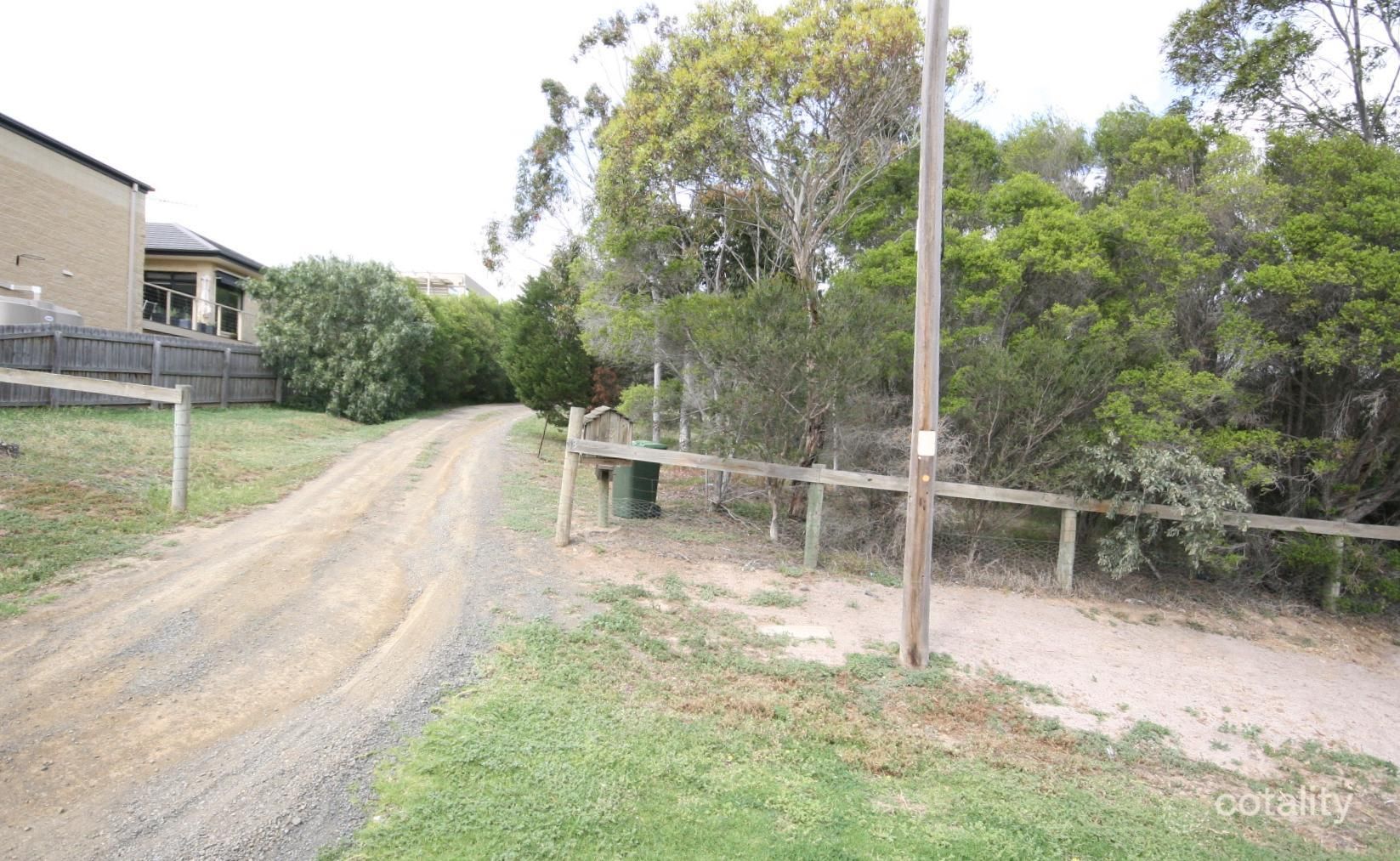 13 Highett Rd, Highton, VIC 3216