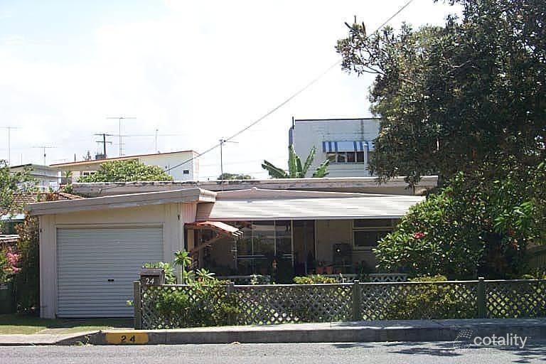 24 Petrel Ave, Mermaid Beach, QLD 4218