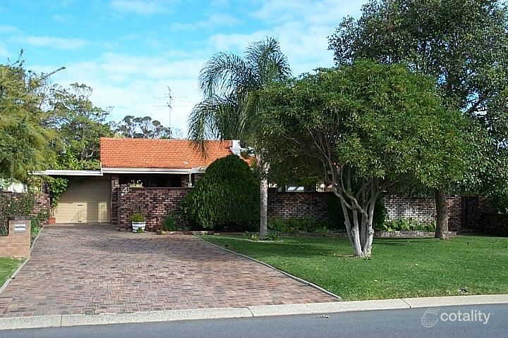 4 Gray Rd, Mandurah, WA 6210