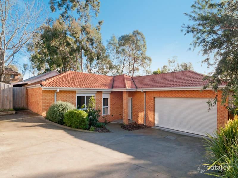 24a Felix Gr, Mooroolbark, VIC 3138