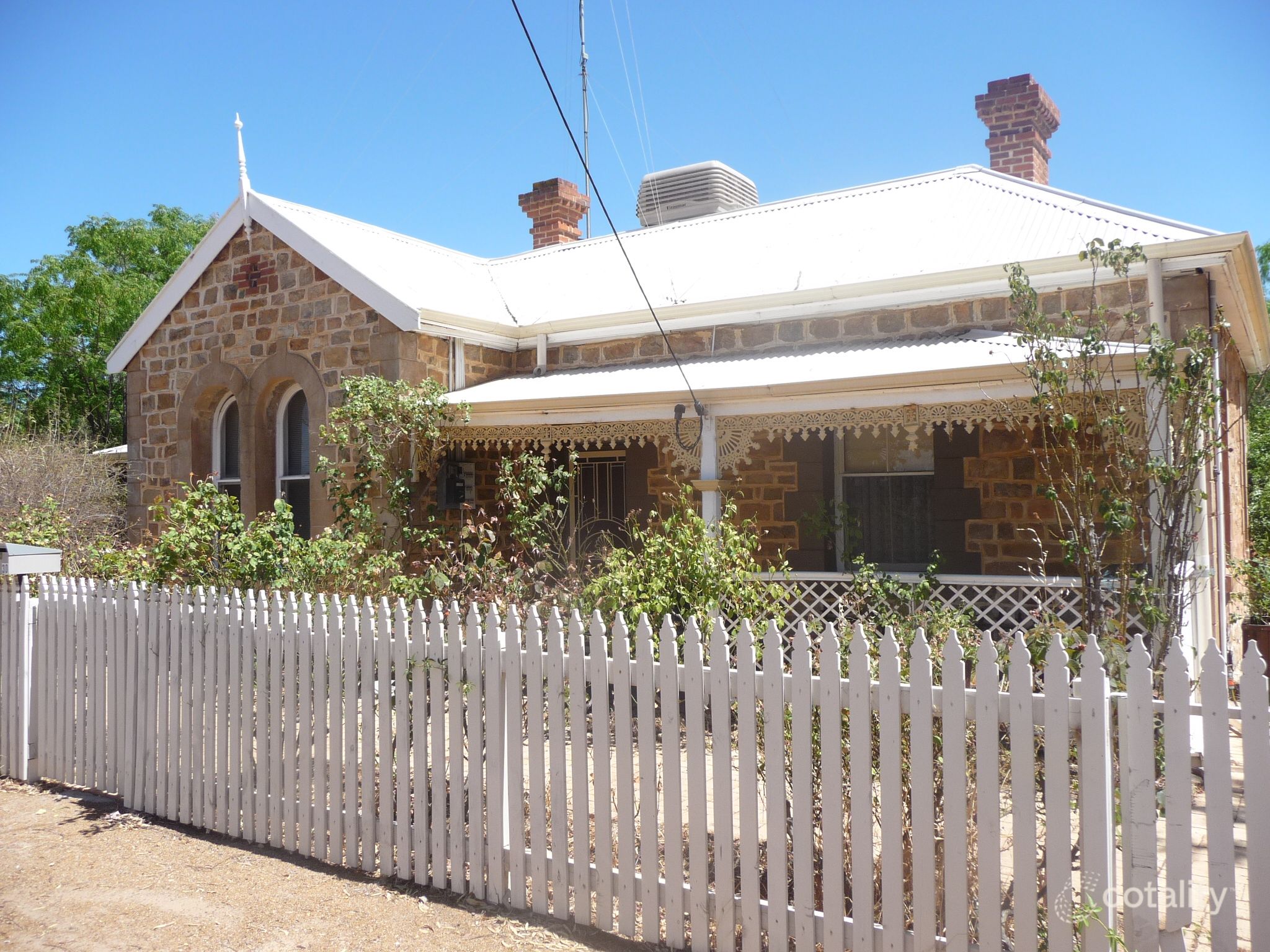 30 South St, York, WA 6302