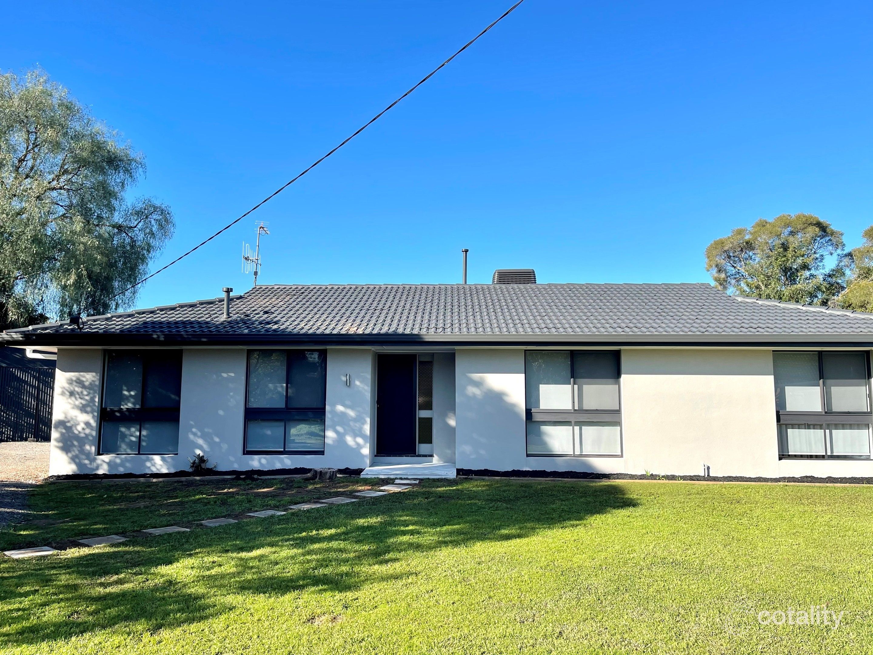 4 Margaret Ct, Cobram, VIC 3644