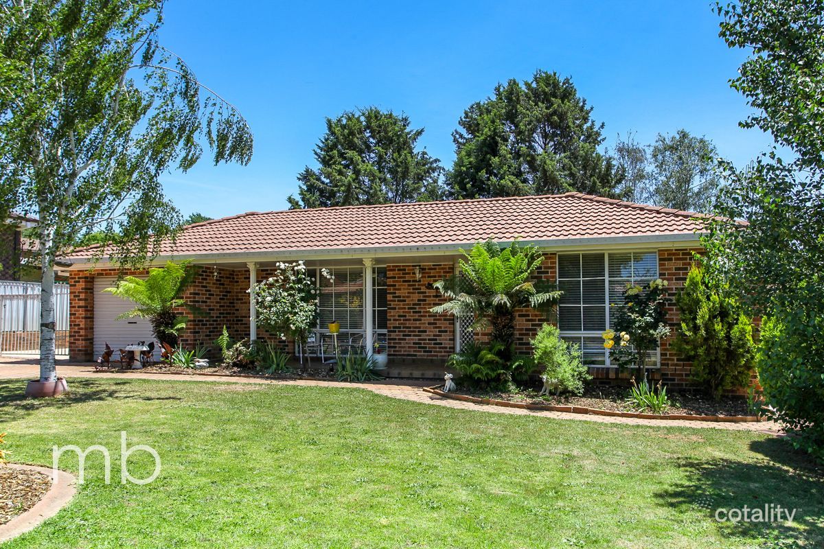 6 Pioneer Pl, Orange, NSW 2800
